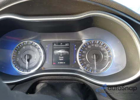 2015 Chrysler 200 Limited z USA, uszkodzony, nr VIN 1C3CCCAB4FN697145